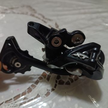 Używany Shimano Cambio XT RD-M780 Shadow 10V Drivetrain & Pedals