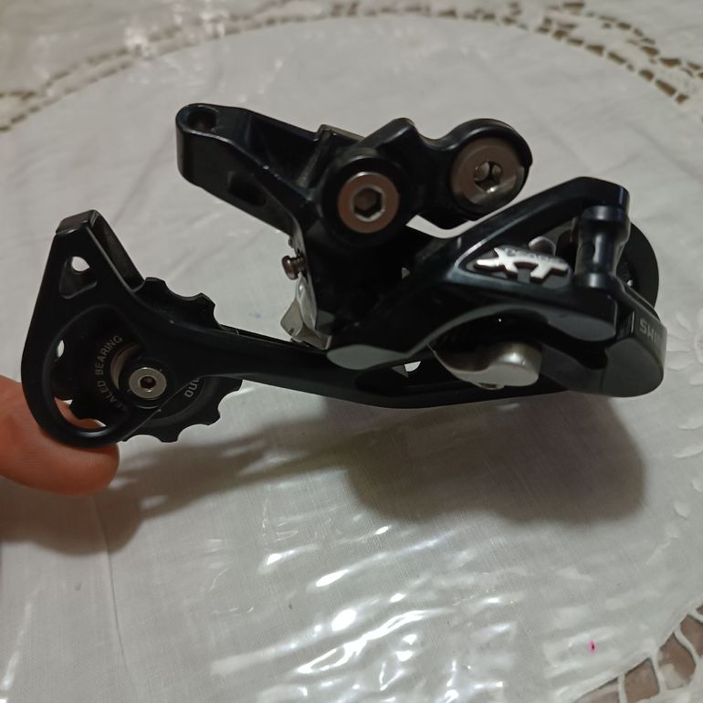 Used Shimano Cambio XT RD-M780 Shadow 10V bike — image 3 of 5