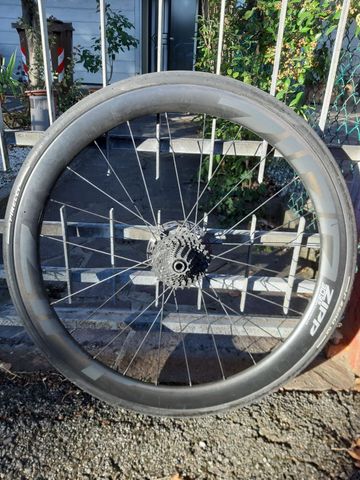 Brugt Zipp zip 303 s anno 2025 2025 bike — billede 5 af 6