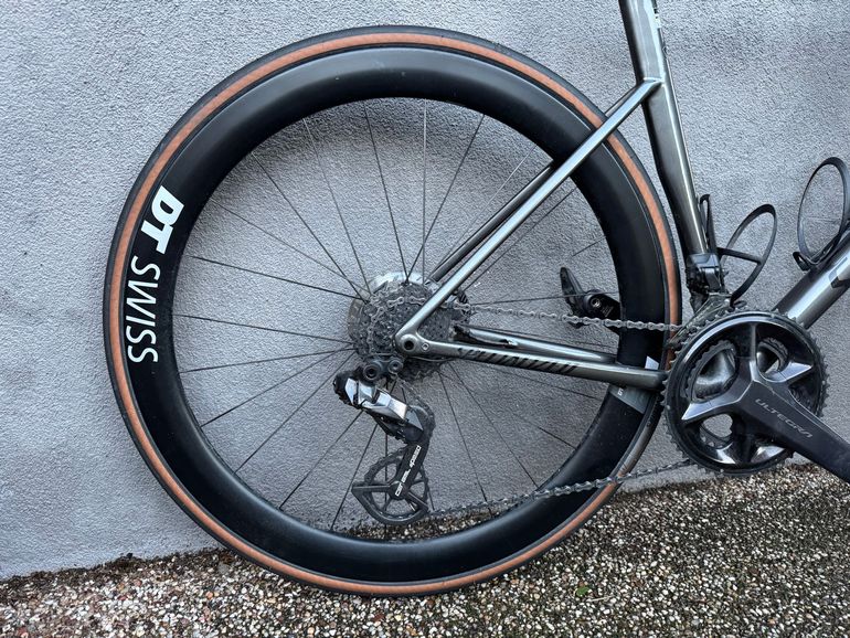 DT Swiss ARC 1600 Dicut DB 62/80 前後セット WRD15562_PH3_02_1200x800.jpg?v