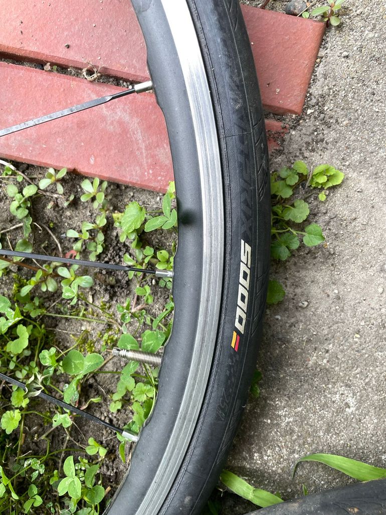 Used Macneil Ksyrium UST 2019 bike — image 2 of 3