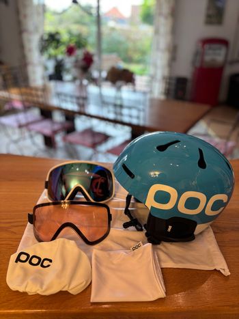 Used POC POC Auric Cut Backcountry M-L 2023 bike — image 1 of 2
