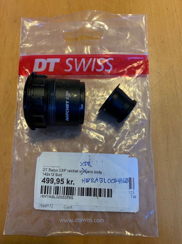 DT SWISS フリーボディ XDR DT Swiss XDR Ratchet EXP Freehub Body (Black) (w/ 12 x 142mm End