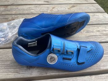 Used Shimano RC5 2022 Cycling Shoes