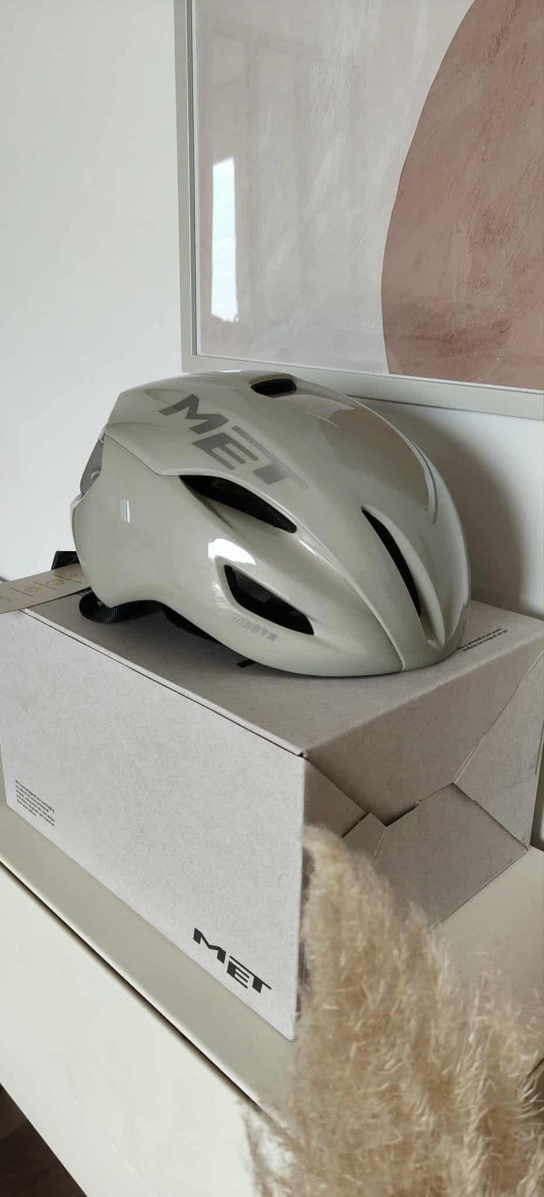 MET Manta MIPS Helmet 2025 bike usato — immagine 4 di 10