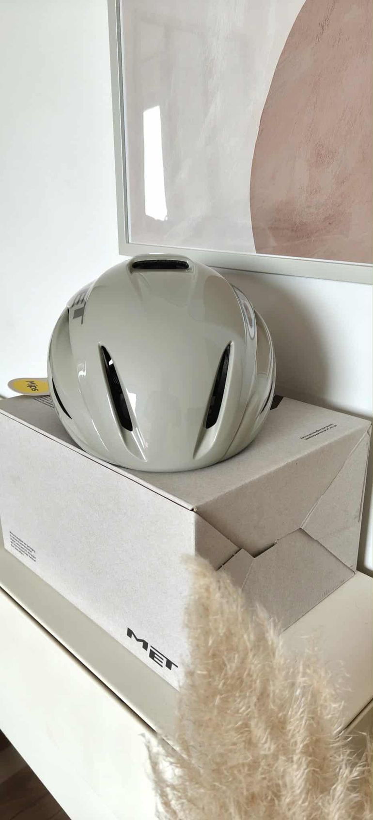 MET Manta MIPS Helmet 2025 bike usato — immagine 3 di 10