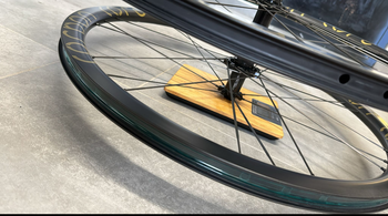 Used Carbon core Carbon Core 38 Disc Wheelset 2024 bike — image 5 of 8