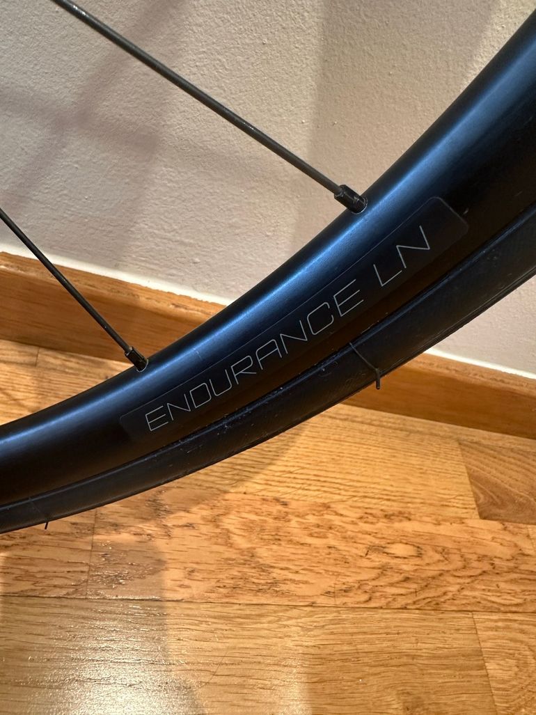 Used Dt Swiss DT SWISS ENDURANCE LN 2022 bike — image 6 of 9