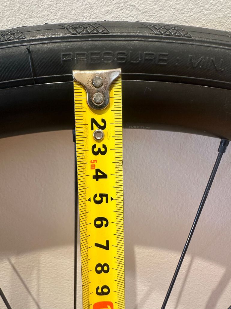 Used Dt Swiss DT SWISS ENDURANCE LN 2022 bike — image 2 of 9