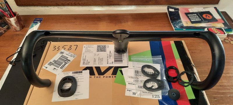 Used Tavelo Avro Integrated Handlebar 2025 Cockpit
