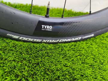 Gebrauchtes FFWD Tyro 45 carbon disc 2024 bike — Bild 4 von 10