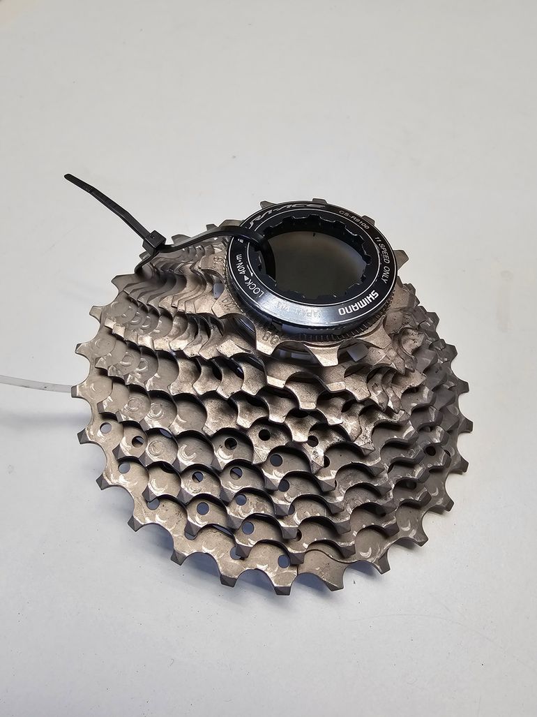 Used Shimano Dura-Ace 11-28 Cassette 11spd bike — image 2 of 3