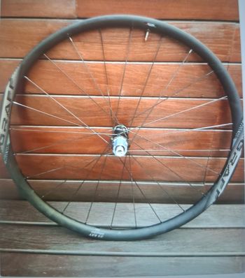 Used Michelin Ruedas Miche Alu Graff 2023 bike — image 3 of 9