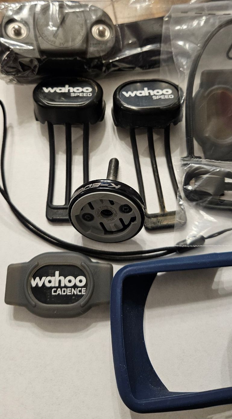 Used Wahoo Element Roam V2 2024 bike — image 4 of 5
