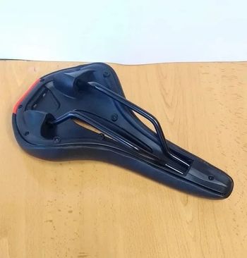 Used BP Bikes Sillín MTB Gel AT007 - Negro/Rojo bike — image 5 of 5