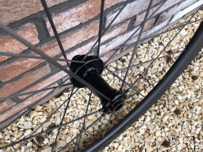 Brugt Giant SLR 040 Hookless Wheelset 2024 bike — billede 8 af 8
