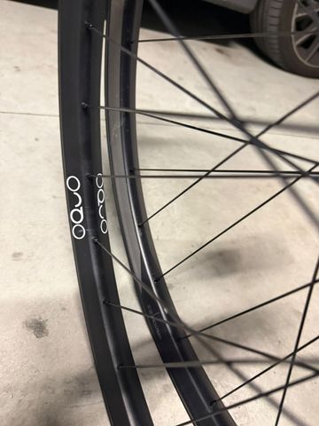 Brugt Oquo Mountain Control MC32TEAM POWER 29" Wheelset 2025 bike — billede 2 af 4