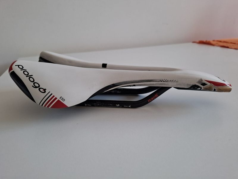 Použité Prologo NAGOevoPAS nack carbonio 2023 Saddles & Seatposts