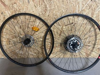 Tweedehands Massi black gold bike — afbeelding 2 van 13