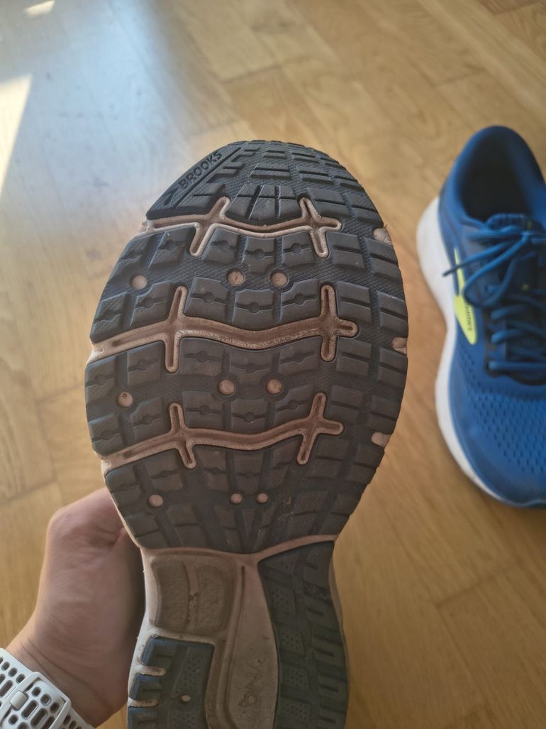 Brugt Brooks Trace 2 Running Shoes 2024 bike — billede 4 af 4