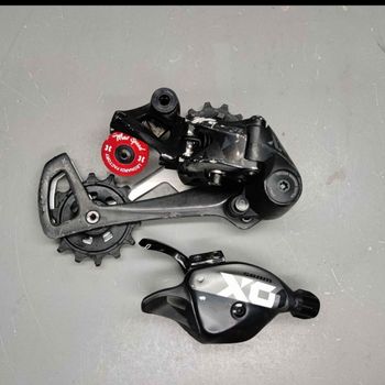 Gebrauchtes SRAM Eagle XX1 + Manettino Drivetrain & Pedals