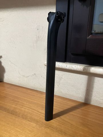 Used Specialized reggi sella in carbonio 2020 Saddles & Seatposts