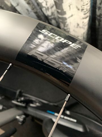 Brugt Scope R5a met beste naaf 2025 bike — billede 3 af 3