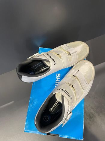 Used Shimano RP3 Cycling Shoe White 42 2022 bike — image 2 of 4