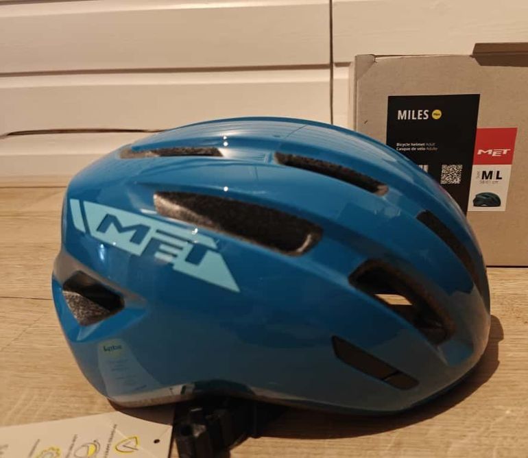 MET Miles MIPS Helmet 2024 bike usato — immagine 2 di 4
