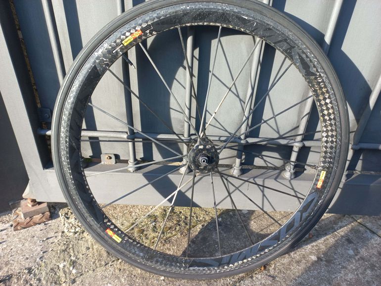 Brugt Mavic Cosmic Ultimate 40 Disc Wheelset 2017 bike — billede 2 af 5
