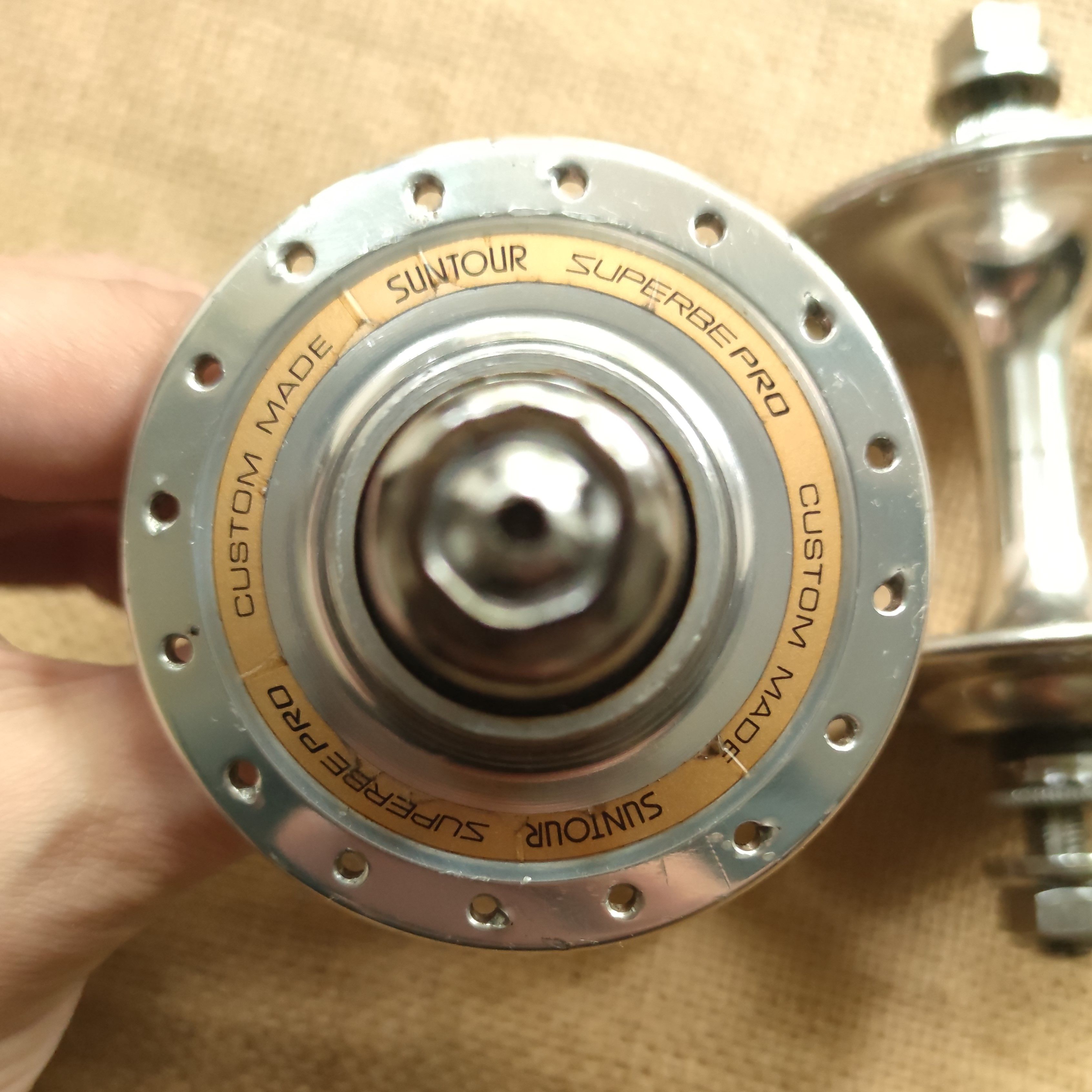 SUNTOUR SUPERBE PRO mavic ピストホイール 競輪 NJS Suntour Superbe pro ハブ NJS 110mm 36H アラヤ リア コグ 15T