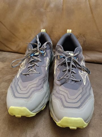 Used Mizuno Daichi 9 2025 Running Shoes