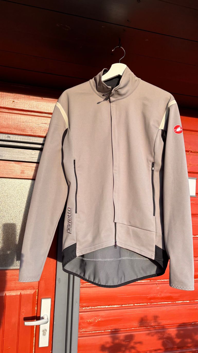 Brugt Castelli Perfetto Ros 2 Jacket 2024 bike — billede 2 af 5