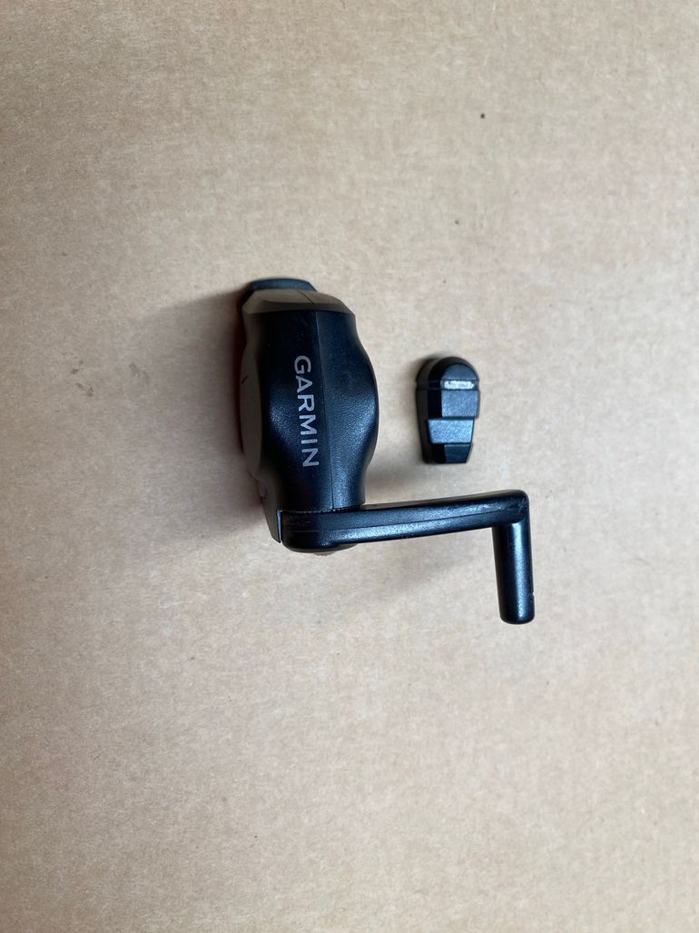 Brugt Garmin Speed & Cadence Sensor 2013 bike — billede 1 af 5