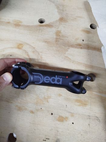 Deda, strada