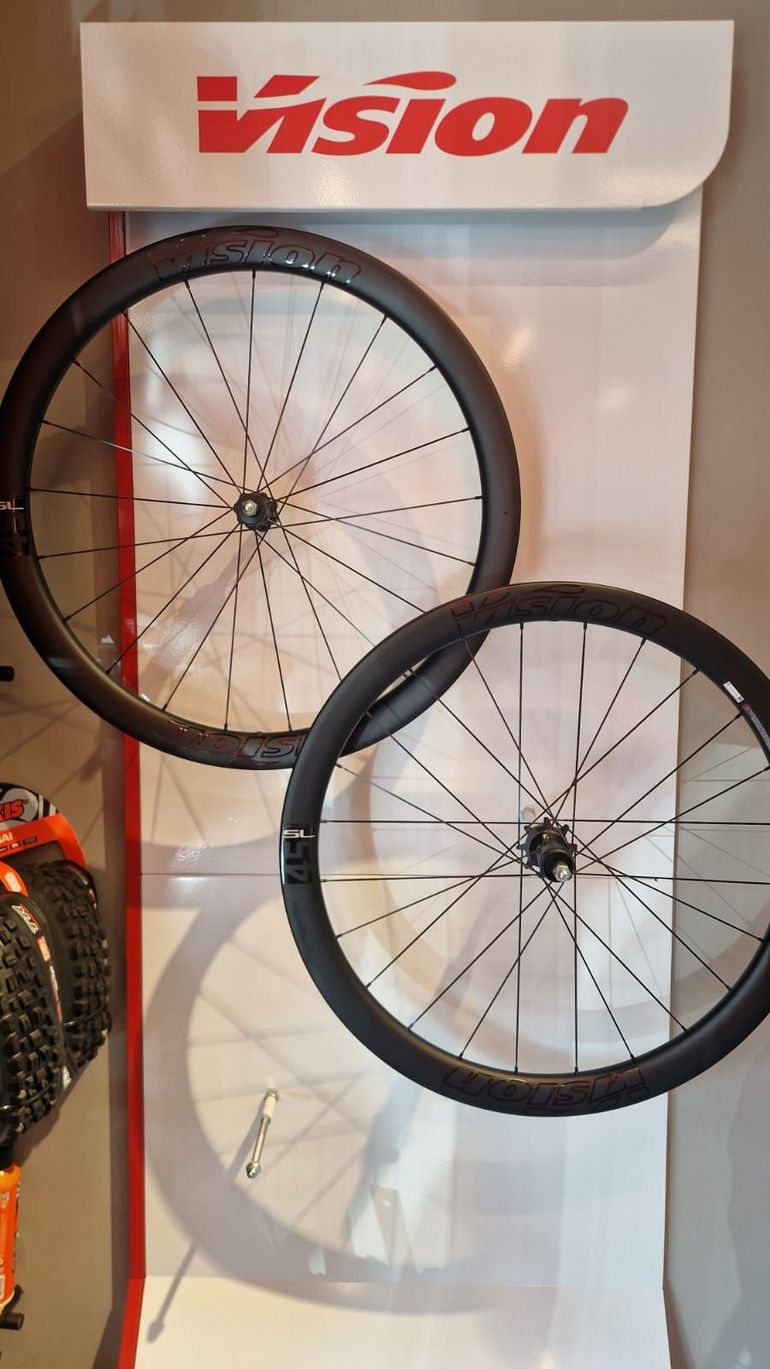 Used Vision Metron 45 SL 2025 bike — image 2 of 5
