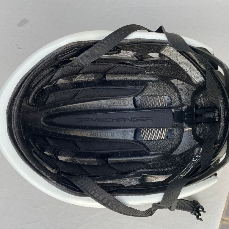 Used ABUS gamechanger 2.0 MIPS 2024 bike — image 4 of 7