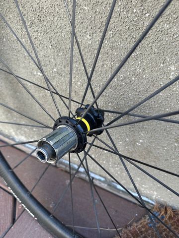 Used Mavic Ksyrium Pro Carbon SL UST bike — image 6 of 11