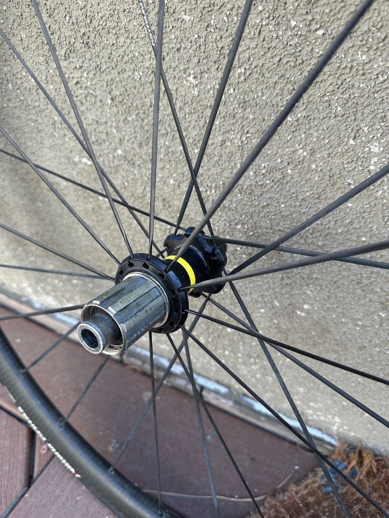 Used Mavic Ksyrium Pro Carbon SL UST bike — image 6 of 11