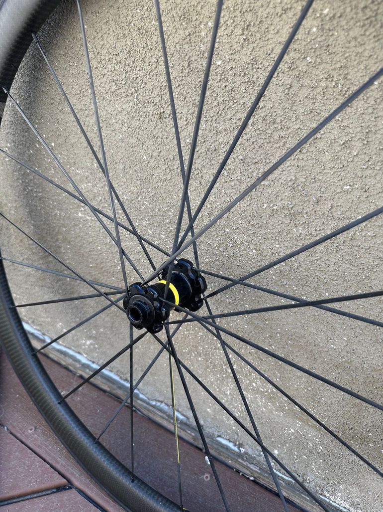 Used Mavic Ksyrium Pro Carbon SL UST bike — image 8 of 11