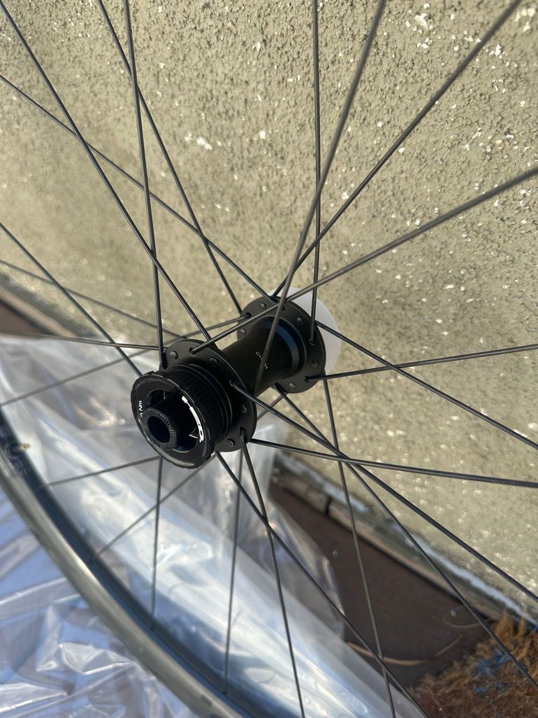 Used HED. Emporia GC3 Performance bike — image 11 of 12