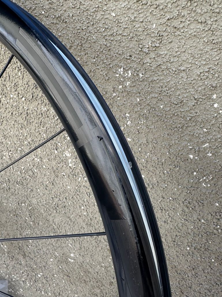 Used HED. Emporia GC3 Performance bike — image 6 of 12