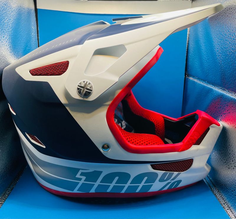 Used 100% status dh 2024 Cycling Accessories