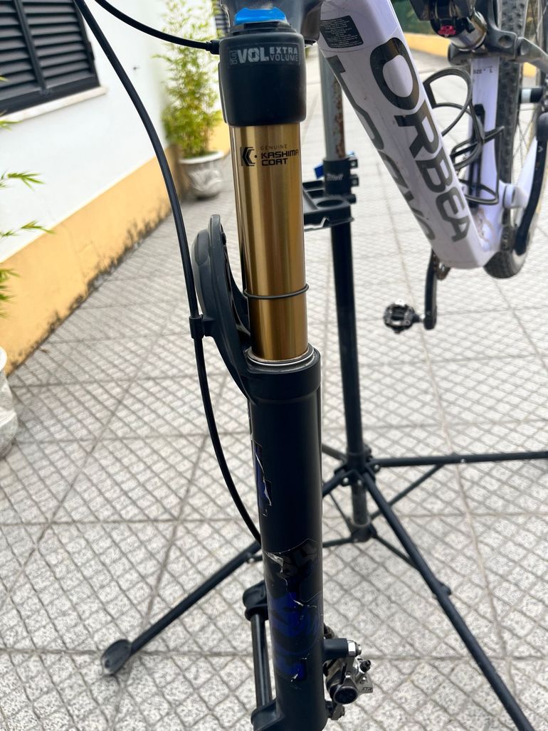 Used Fox Kit  - Suspension + Rear Shock 2024 bike — image 5 of 5