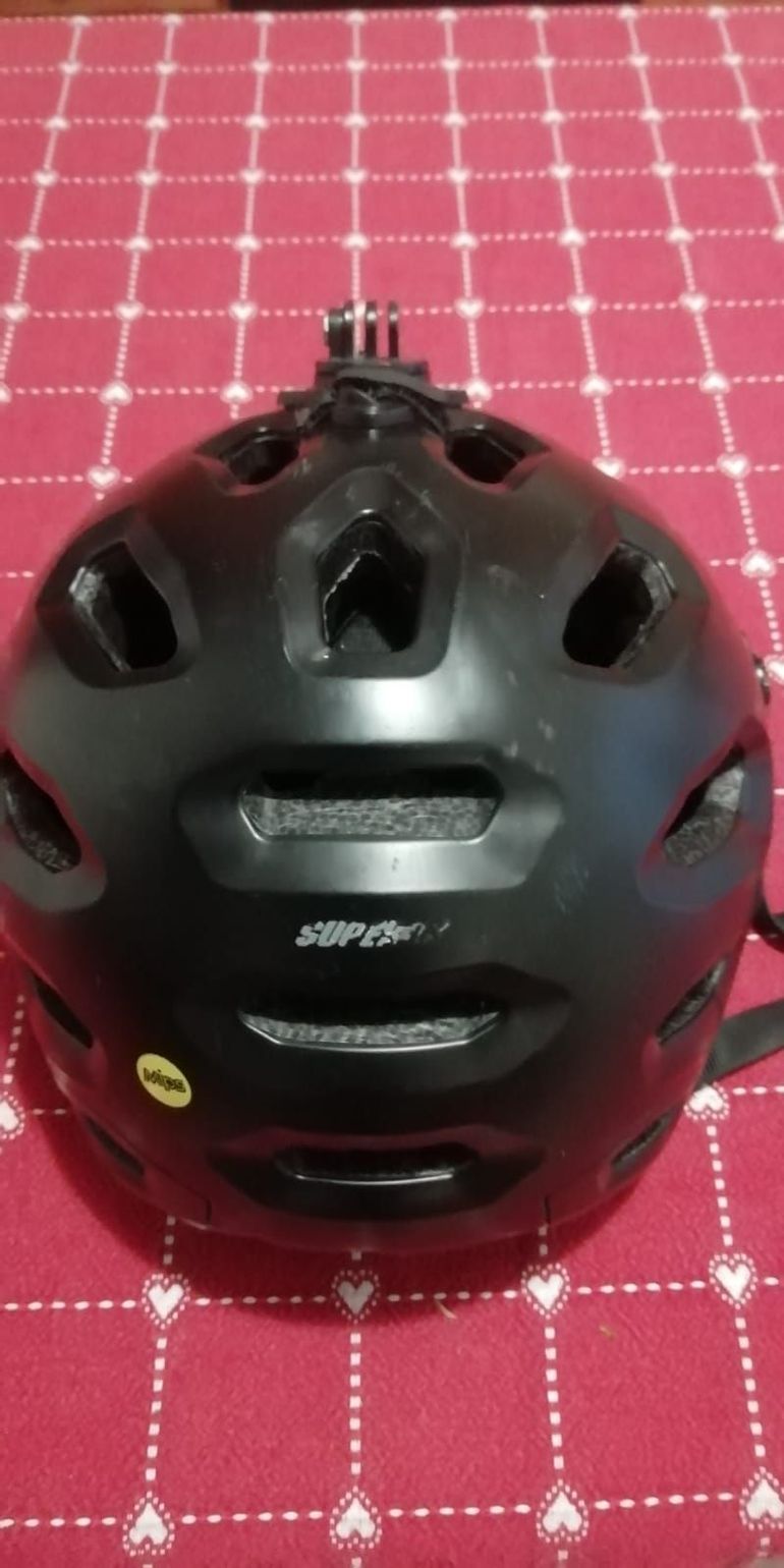 Bell Super 3R MIPS Helmet 2022 bike usato — immagine 5 di 6