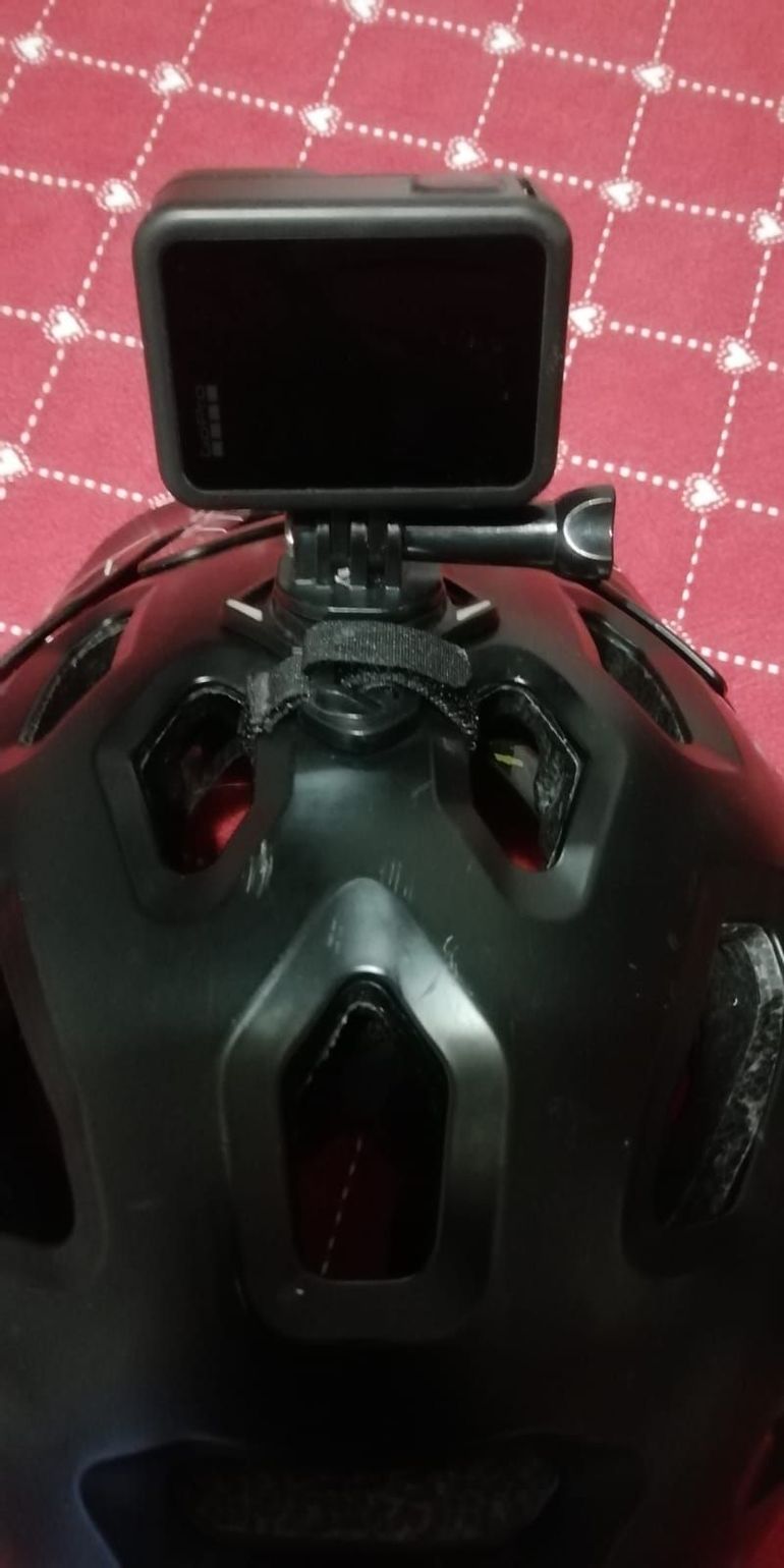Bell Super 3R MIPS Helmet 2022 bike usato — immagine 4 di 6