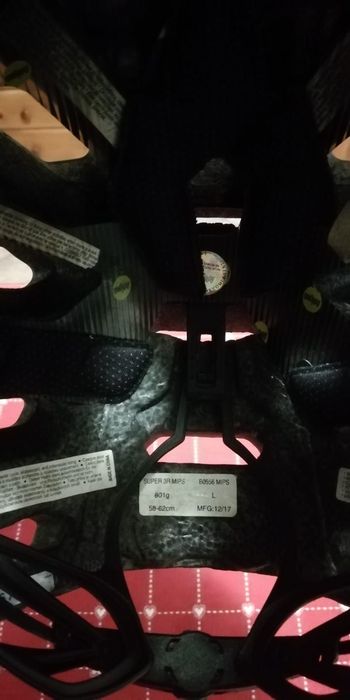 Bell Super 3R MIPS Helmet 2022 bike usato — immagine 2 di 6