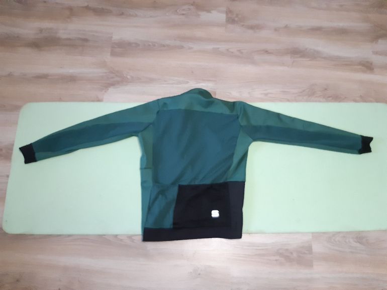 Used Sportful Tempo jacket, shrub green 2024 bike — image 4 of 4