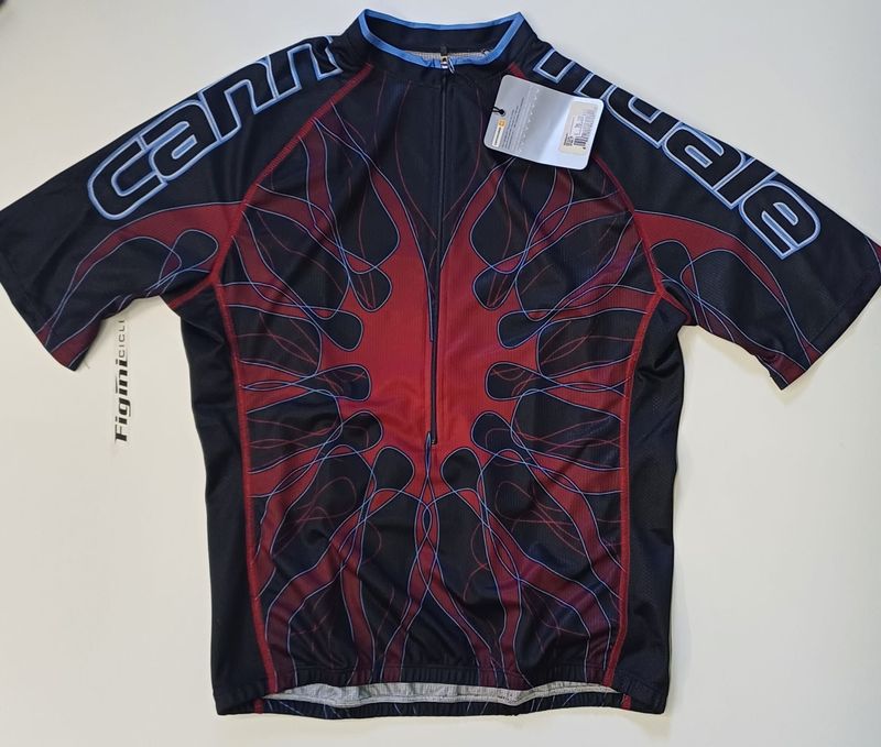 Käytetty Cannondale Heart Jersey Cycling Clothing