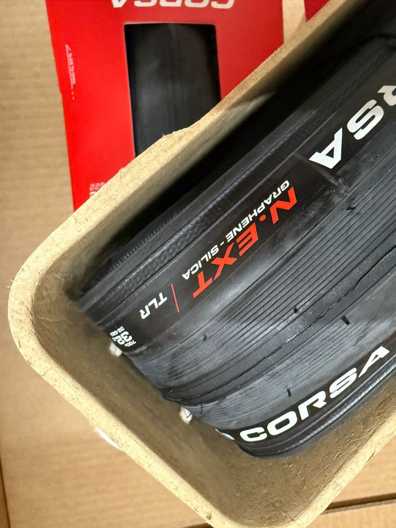 Vittoria corsa N.ext 700/32 TLR 2025